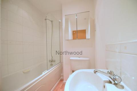 3 bedroom townhouse to rent, Turret Lane, Ipswich, IP4