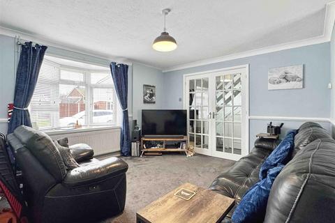 2 Rydal Way, Great Notley, Braintree, CM77 7UG