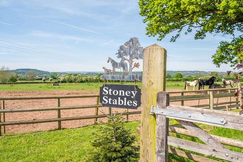 Equestrian property for sale, Stone Street, Madley, Hereford, Herefordshire