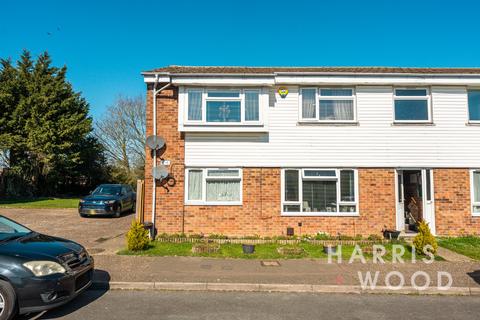 15 Bure Drive, Witham, CM8 1UB