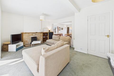 131 Reservoir Road, Gloucester, GL4 6SX