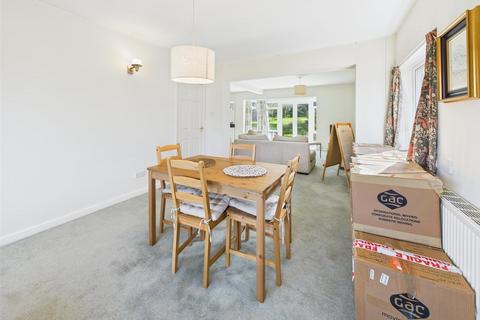 131 Reservoir Road, Gloucester, GL4 6SX