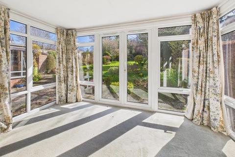 131 Reservoir Road, Gloucester, GL4 6SX