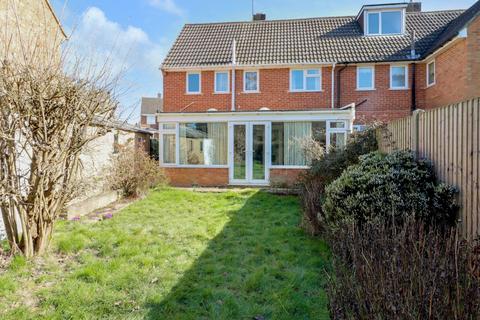 3 bedroom semi-detached house for sale, Andrews Road, Earley