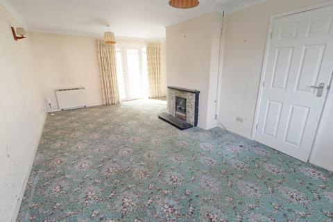 3 bedroom semi-detached house for sale, Andrews Road, Earley