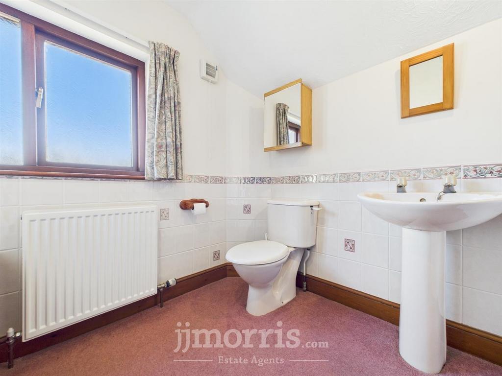 CAM02122 G0-PR0257-STILL030.jpg