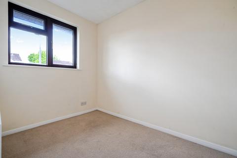 2 Bickford Close, Barrs Court, Bristol, BS30 8SF
