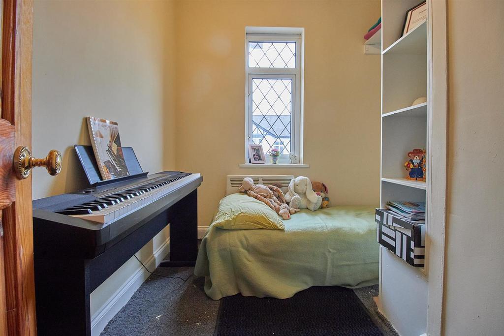 Bedroom Three to Front