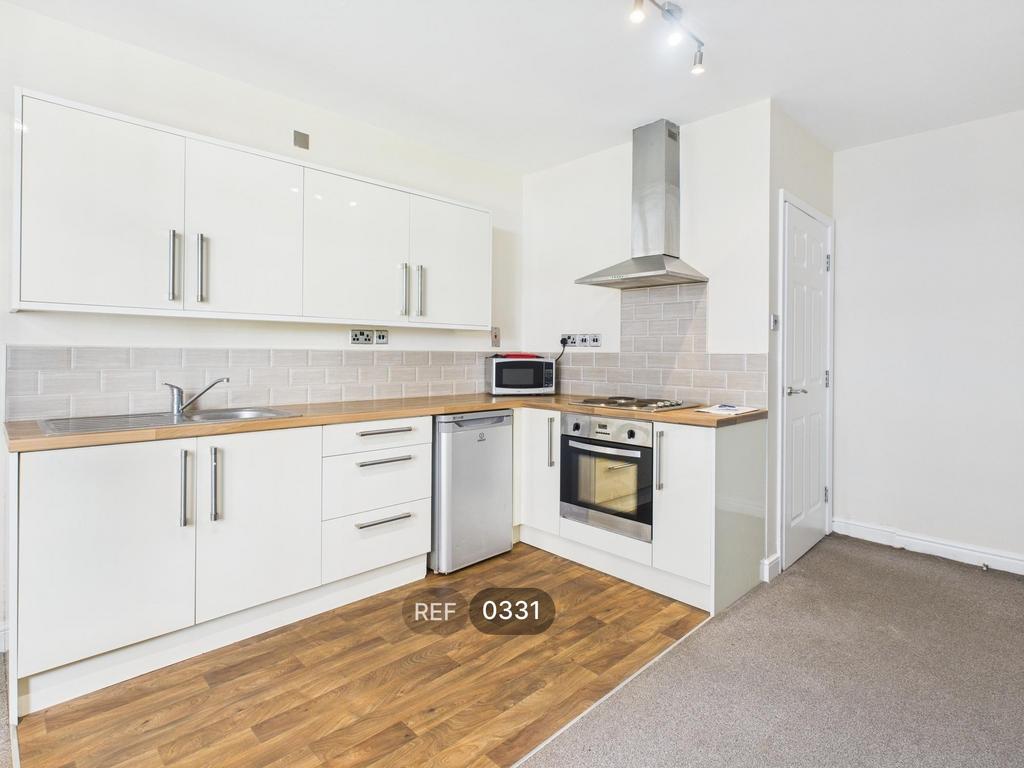 Kitchen &amp; Living area