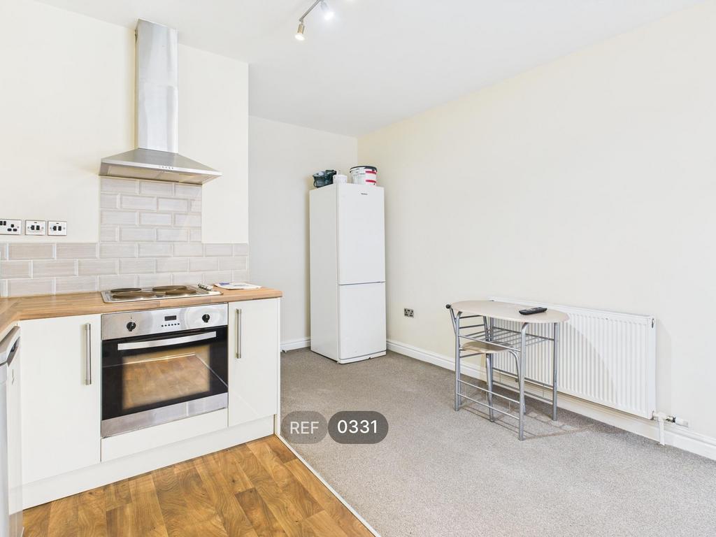 Kitchen &amp; Living area