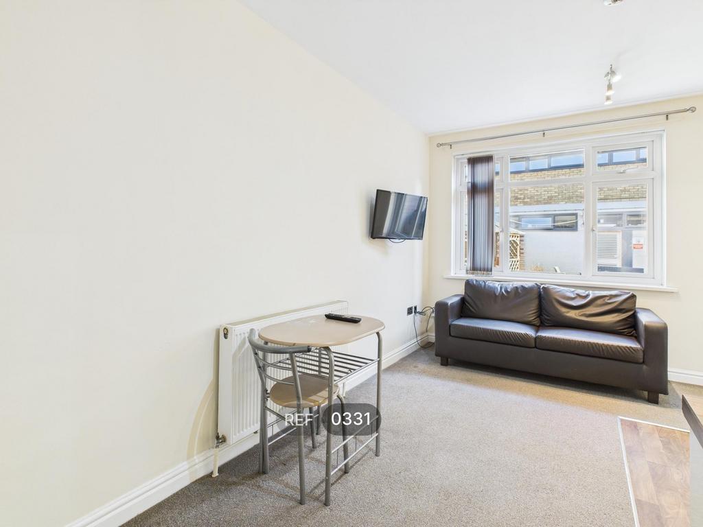 Kitchen &amp; Living area