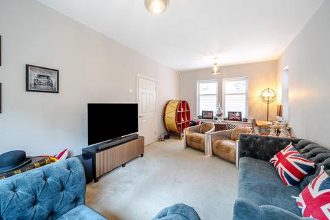 12 Bowcliffe Road, Bramham, Wetherby, LS23 6TJ
