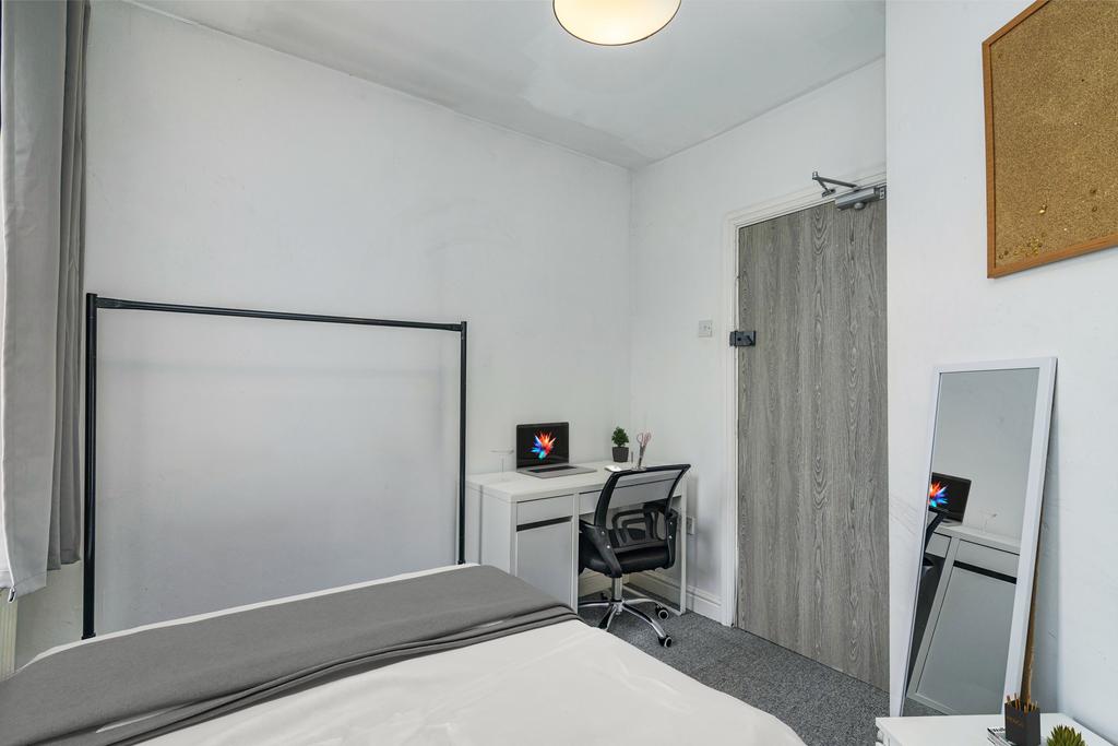 17 Lamartine Street-8