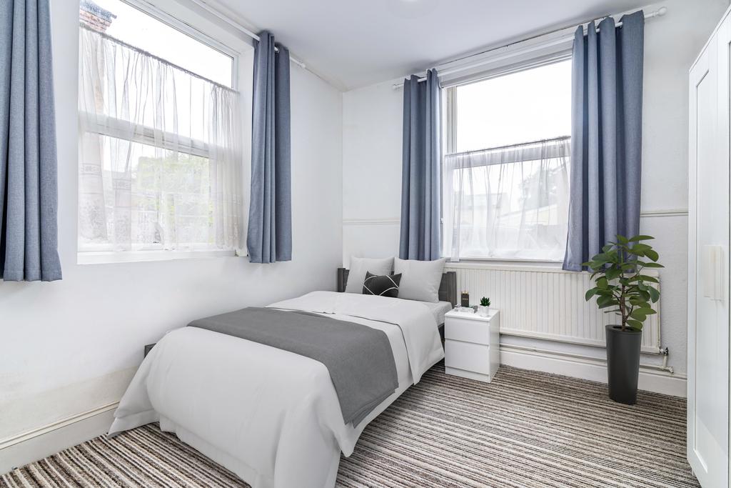 17 Lamartine Street-9