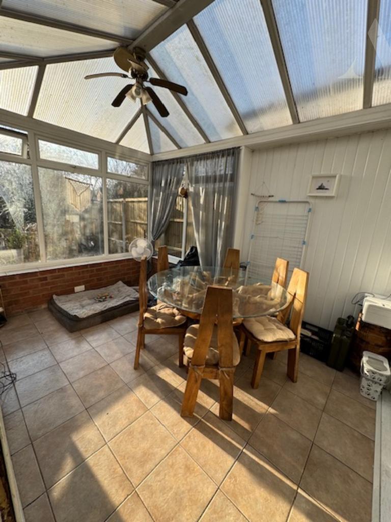 70 Millington Road conservatory