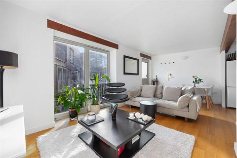 3 bedroom townhouse for sale, High Street, London NW10