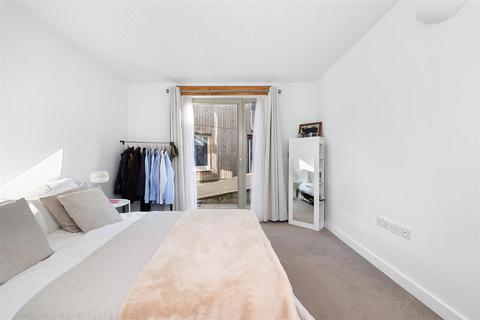 3 bedroom townhouse for sale, High Street, London NW10