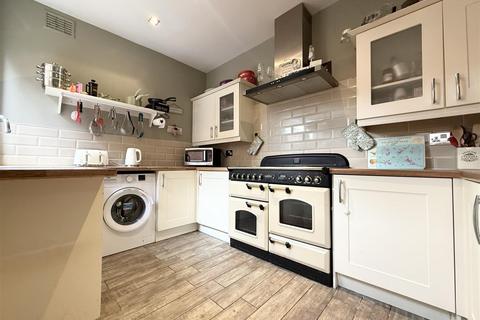 3 bedroom semi-detached house for sale, Wigston Lane, Aylestone LE2