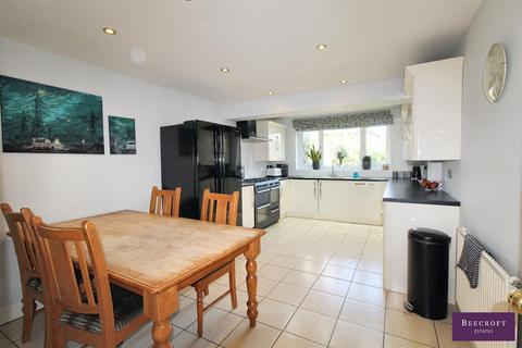 6 bedroom detached house for sale, Poplar Road, Wombwell, BARNSLEY