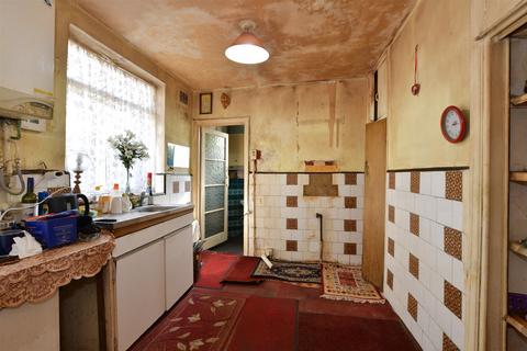 174 Brookscroft Road, London, E17 4JR