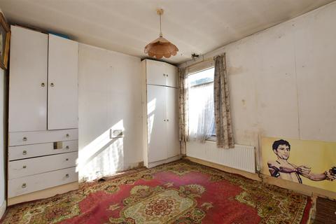 174 Brookscroft Road, London, E17 4JR