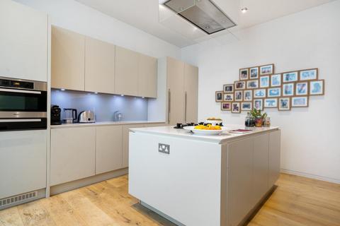 5 bedroom mews for sale, Gloucester Mews West, Bayswater