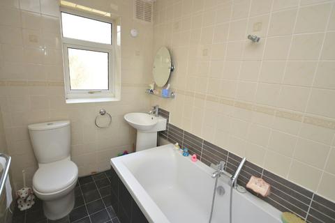 102 Garrison Lane, Chessington, KT9 2LB