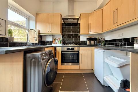 6 Green Road, Dodworth, Barnsley, S75 3RP