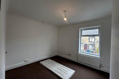 2 bedroom terraced house to rent, Hough Lane, Wombwell, Barnsley