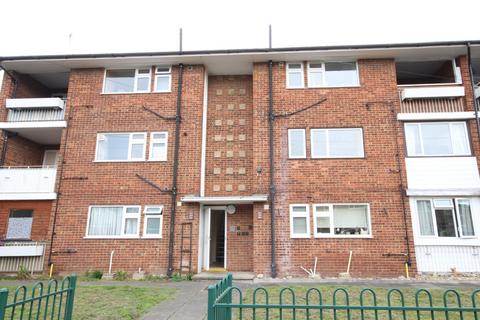 2 bedroom flat for sale, Catlyn Close, East Malling ME19