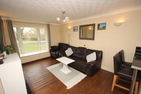 2 bedroom flat for sale, Catlyn Close, East Malling ME19