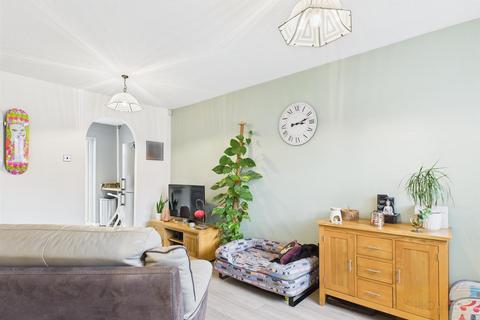 29 Foxglove Close, Abbeymead, Gloucester, GL4 4DX