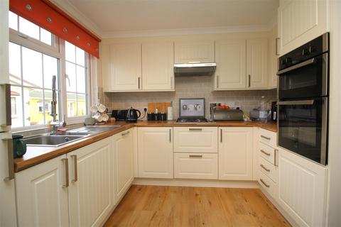 2 bedroom park home for sale, Keys Park, Parnwell Way, Peterborough