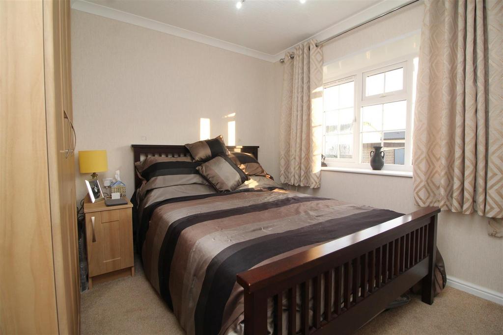 Bedroom 2 .JPG