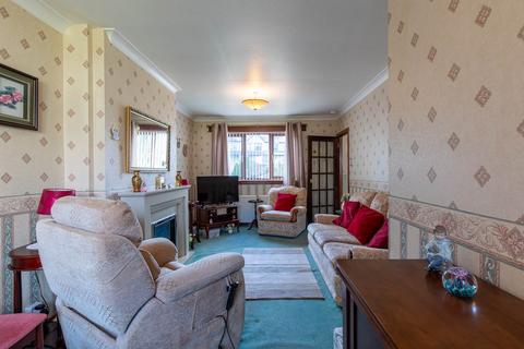 9 Higher Oakfield, Pitlochry, PH16 5HT