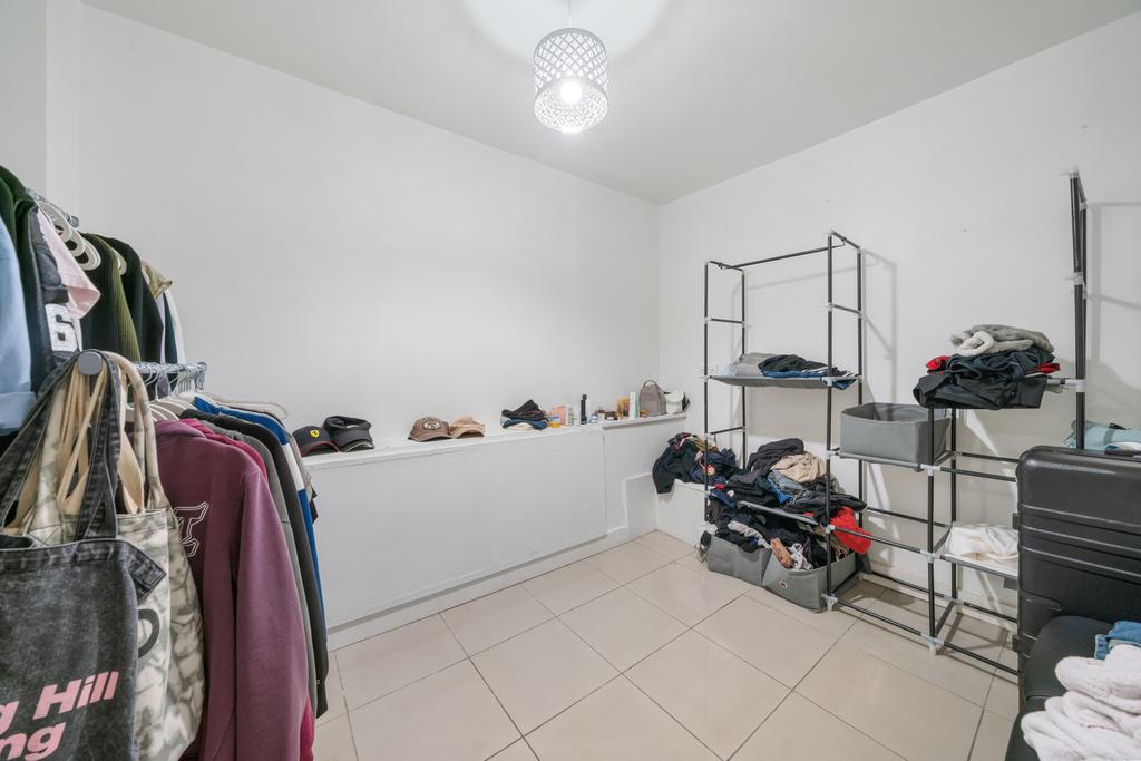Walk-in wardrobe