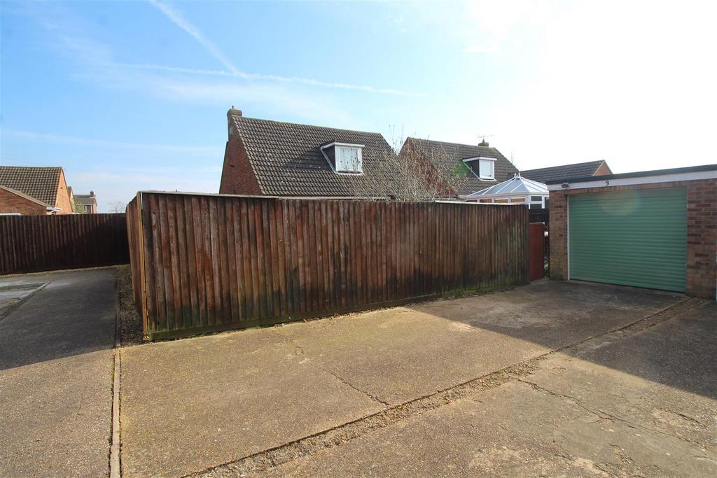 Parking and garage.JPG