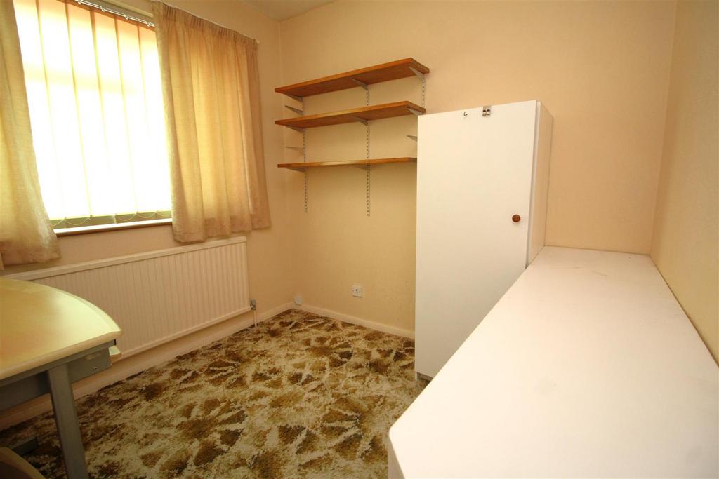 Bedroom 3 .JPG