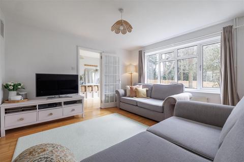 3 bedroom terraced house for sale, Park Walk, Halesworth IP19