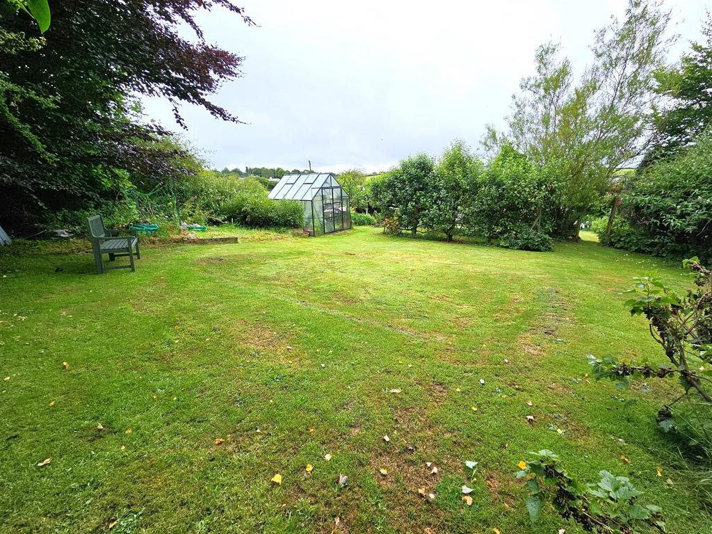 Garden 1.jpg