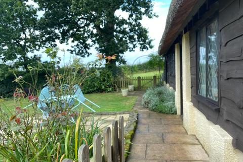 2 bedroom semi-detached house to rent, Cadeleigh EX16