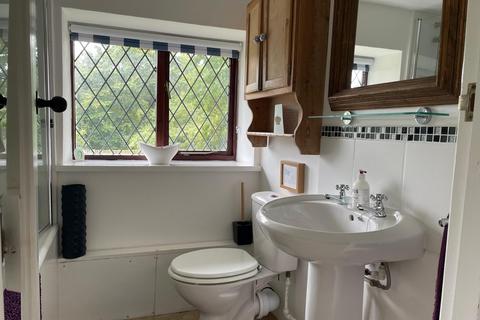 2 bedroom semi-detached house to rent, Cadeleigh EX16