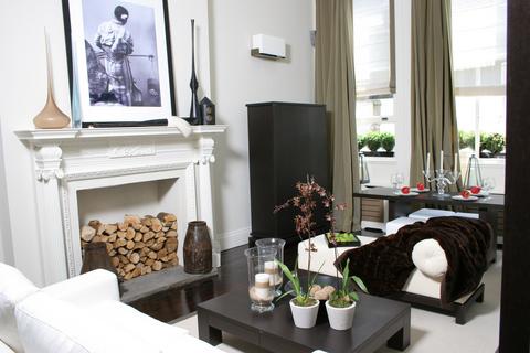 undefined, Cadogan Square, London SW1X