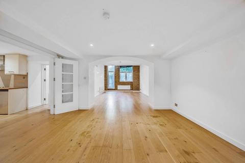 2 bedroom flat to rent, Empire Square, Holloway, London, N7