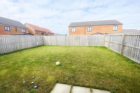 3 bedroom detached house for sale, Rowchester Way, Holystone, Newcastle Upon Tyne
