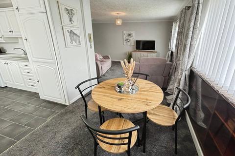 1 bedroom flat for sale, Clifton Court, Manchester Road, Swinton, M27
