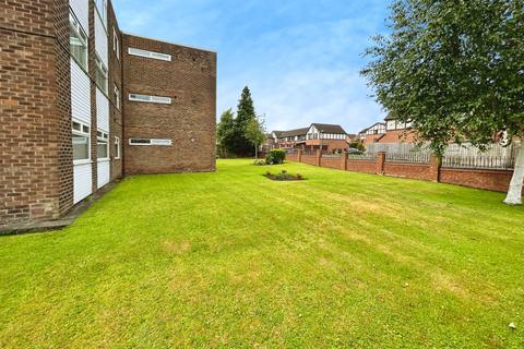 1 bedroom flat for sale, Clifton Court, Manchester Road, Swinton, M27