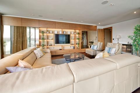 3 bedroom apartment for sale, Parr's Way, London, W6