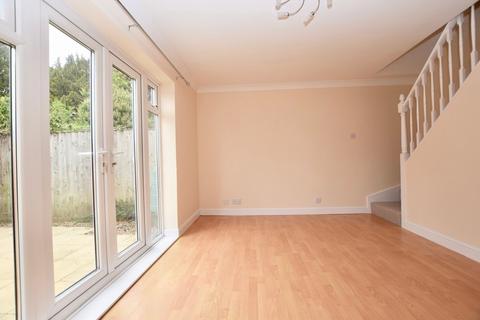 2 bedroom end of terrace house to rent, The Lilacs, Pocklington