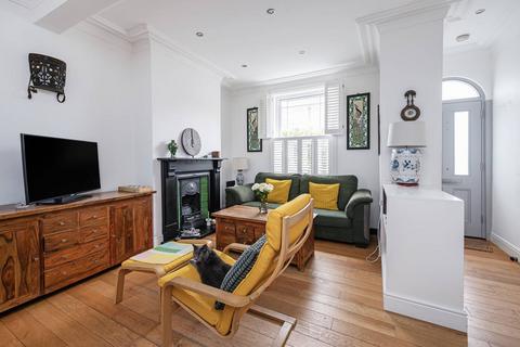 4 bedroom terraced house for sale, Alderney Road, Stepney, London, E1